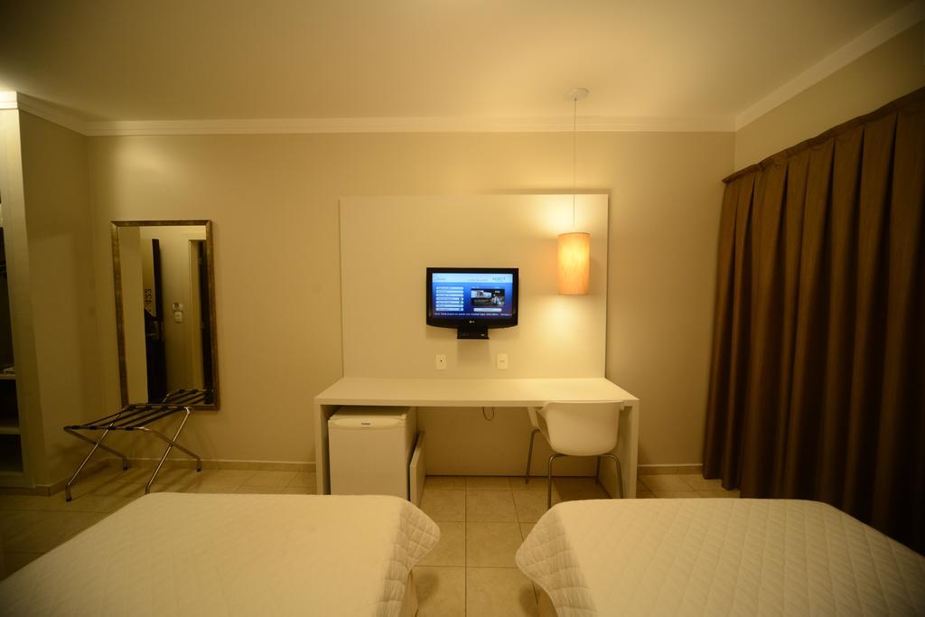 Indaiá Park Hotel Campo Grande  Ruang foto