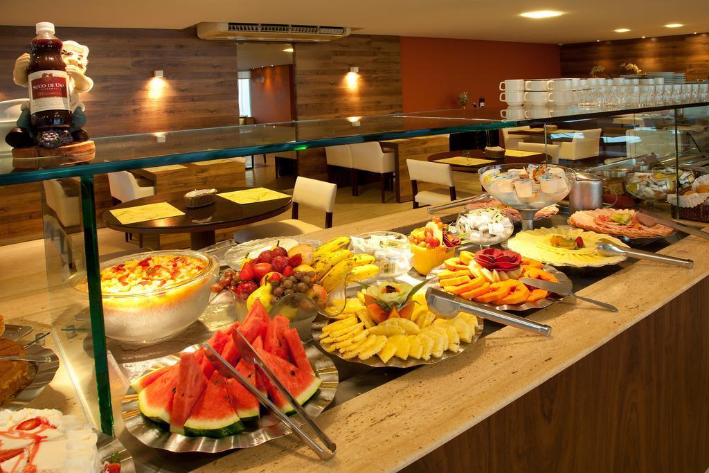 Indaiá Park Hotel Campo Grande  Bagian luar foto