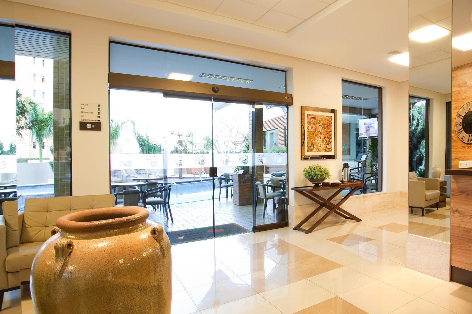 Indaiá Park Hotel Campo Grande  Bagian luar foto