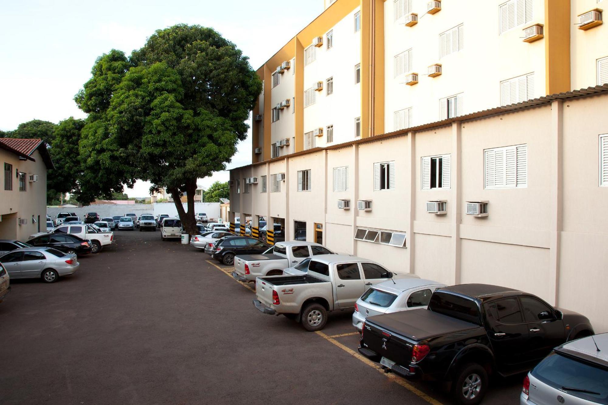 Indaiá Park Hotel Campo Grande  Bagian luar foto